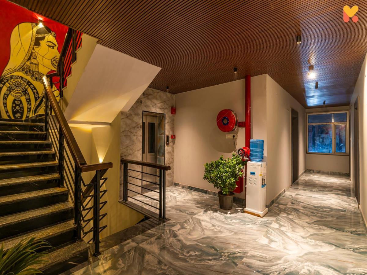 Madpackers Jaipur Hostel ภายนอก รูปภาพ