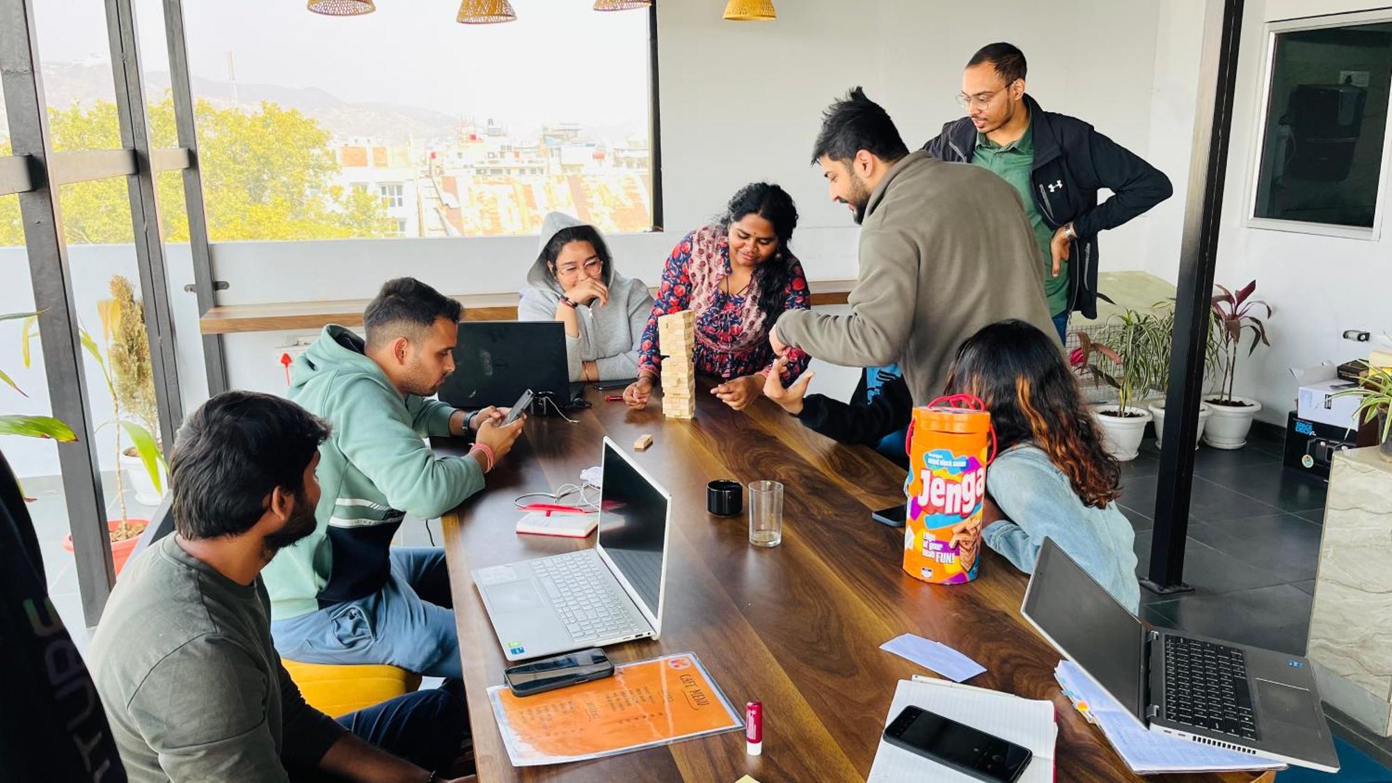 Madpackers Jaipur Hostel ภายนอก รูปภาพ